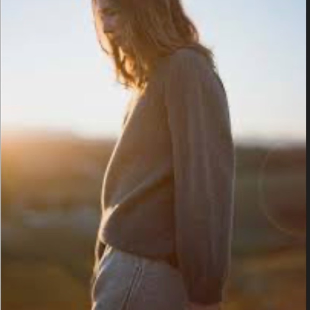 Wol hide moss sweater S/M in “earth” - Picture 5 of 16